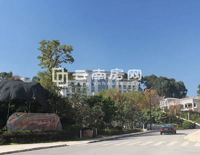 自然與人文完美糅合--錦康富春山居春季踩盤報(bào)告